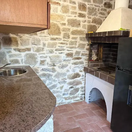 White Stone By Bookvillaeu Nikiti (Sithonia)