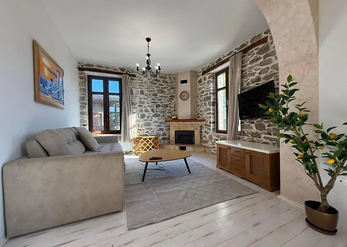 Apartament White Stone By Bookvillaeu Nikiti (Sithonia)