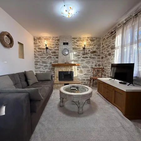 Apartment White Stone By Bookvillaeu *