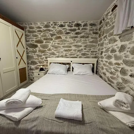 White Stone By Bookvillaeu Apartamento *